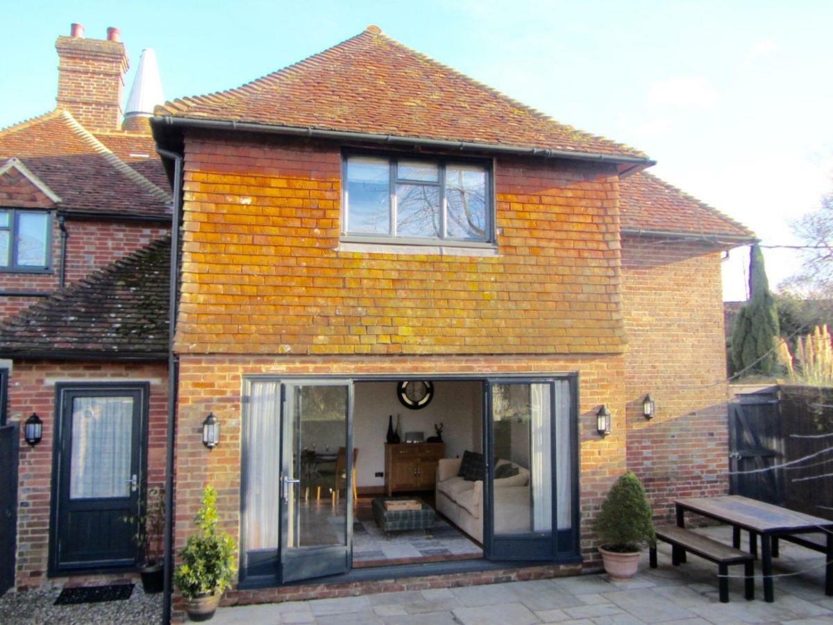 Hesmonds Oast Lodge East Hoathly with Halland Exterior photo